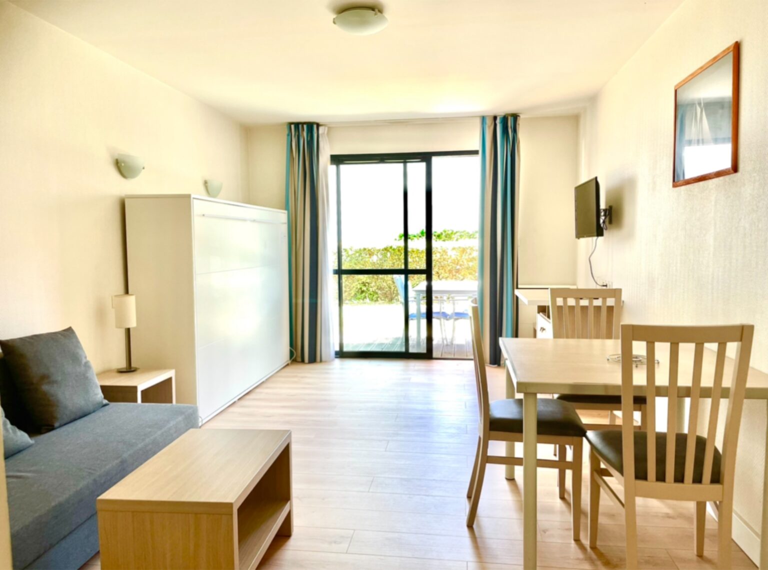la-rochelle-archipel-location-saisonniere-maison-vacances-caporizon-charente-maritime-la-rochelle-l_archipel-odalys-location-saisonniere-airbnb-booking-26