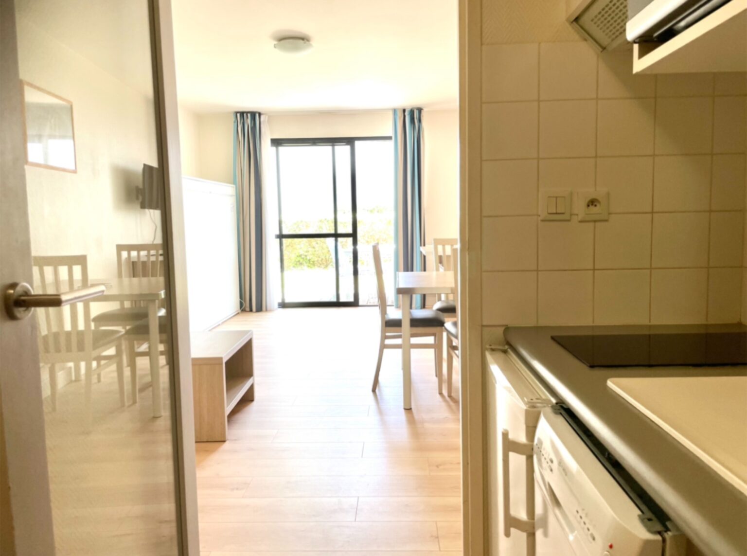 la-rochelle-archipel-location-saisonniere-maison-vacances-caporizon-charente-maritime-la-rochelle-l_archipel-odalys-location-saisonniere-airbnb-booking-33