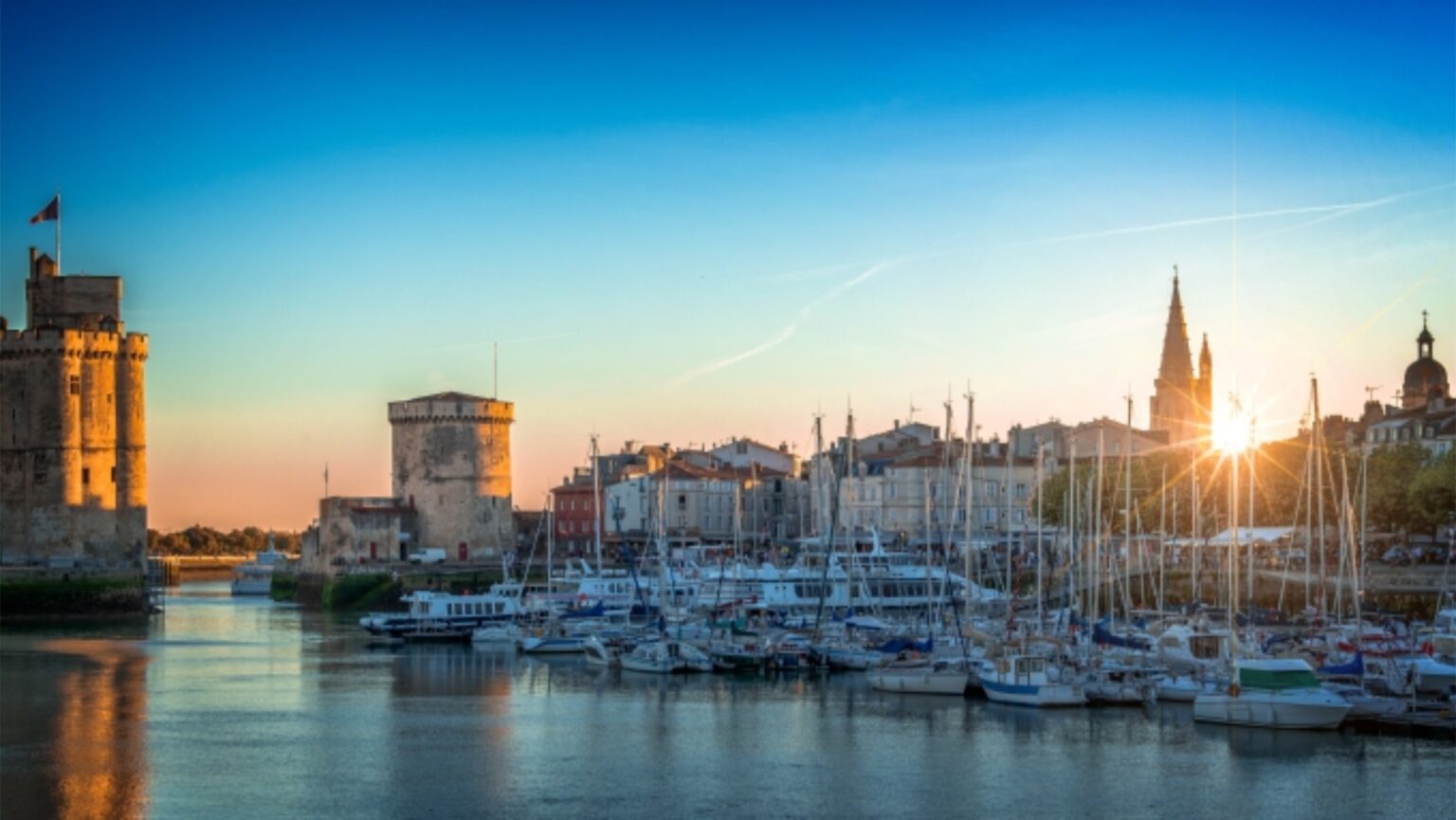 la-rochelle-la-moulinette-location-saisonniere-maison-vacances-la_rochelle_vieux_port