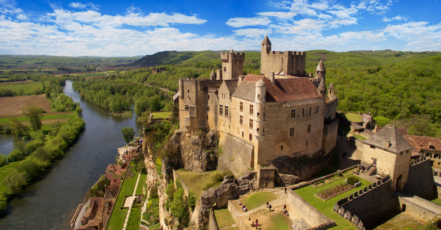 620f91a261a7d_chateau-de-beynac