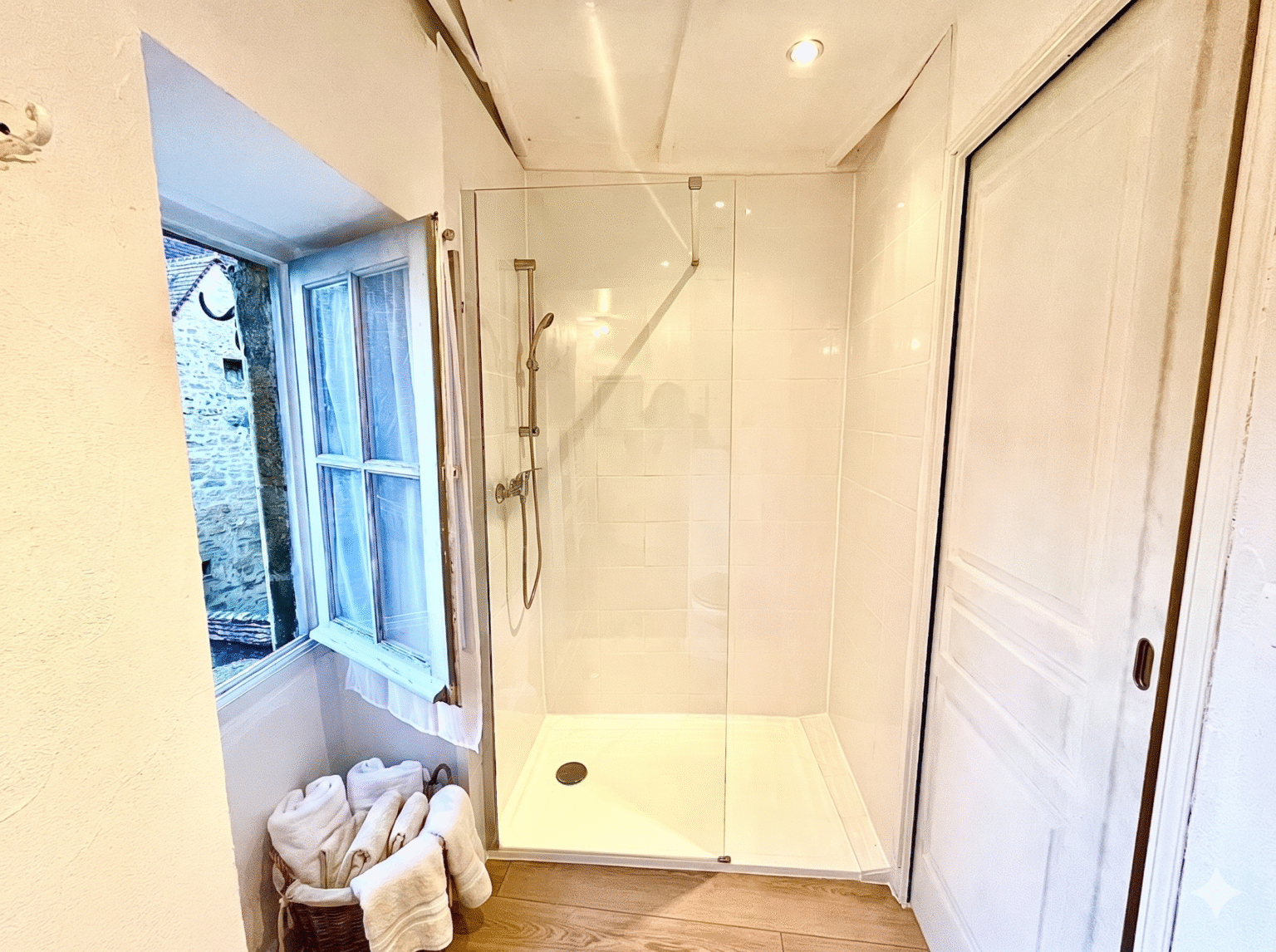 caporizon-Dordogne-Perigord-Sarlat-L'élégance-location-saisonniere-airbnb-booking