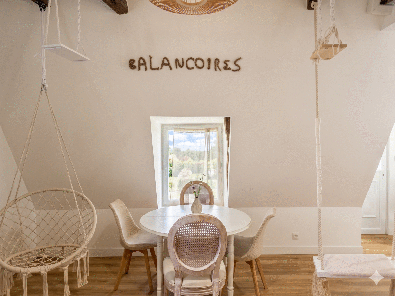 caporizon-Dordogne-Perigord-Sarlat-Les balancoires-location-saisonniere-airbnb-booking