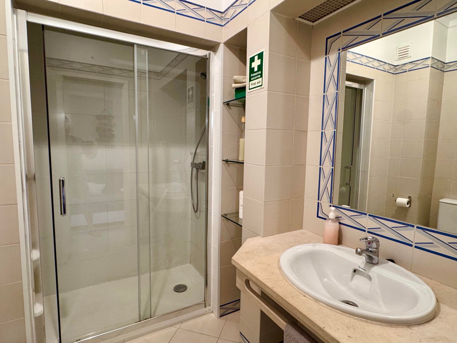 caporizon-Portugal-Albufeira-location-saisonniere-airbnb-booking